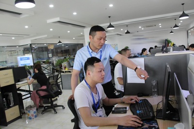 從千萬資產到國防楷模 退伍老兵轉型征兵宣傳大使 ，打造網絡技術服務新體系